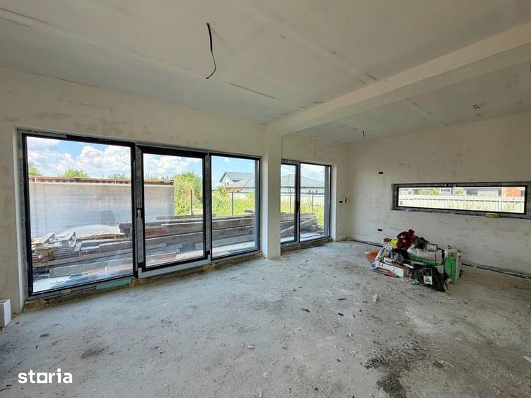 Casă cu 5 camere cu Teren 417 Mp în Tărlungeni