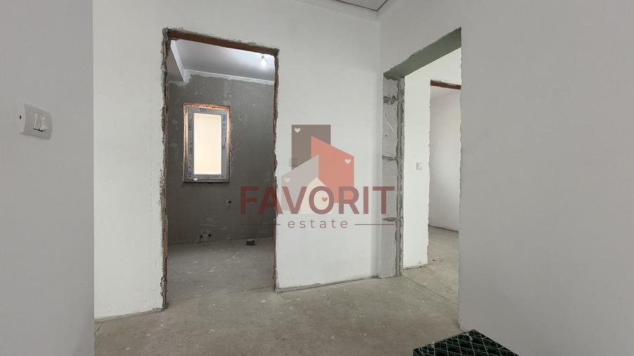 Duplex cu 5 camere cu Canalizare în Moșnița Nouă