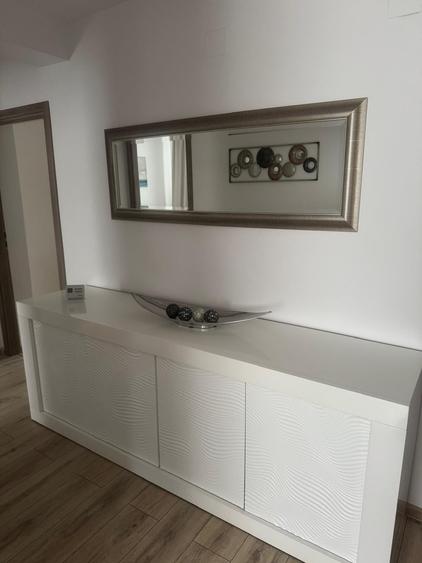 Apartament cu 3 camere decomandat în Ștrand