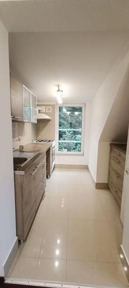 Apartament cu 2 camere decomandat, mobilat în Drumul Poienii