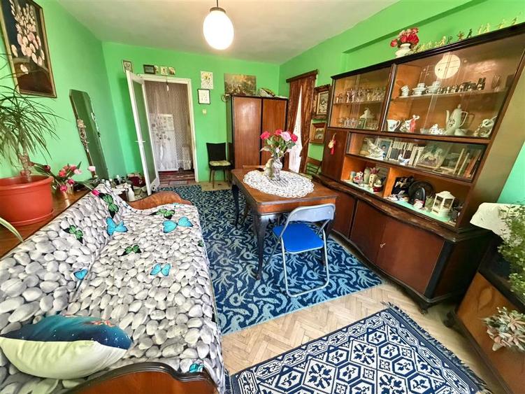 Apartament cu 2 camere semidecomandat în Ultracentral