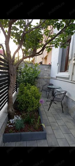 Casă cu 3 camere în Vatra Luminoasă