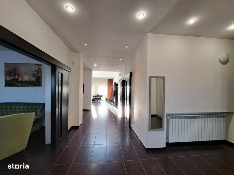 Casă cu 4 camere cu Teren 2500 Mp în Samurcași