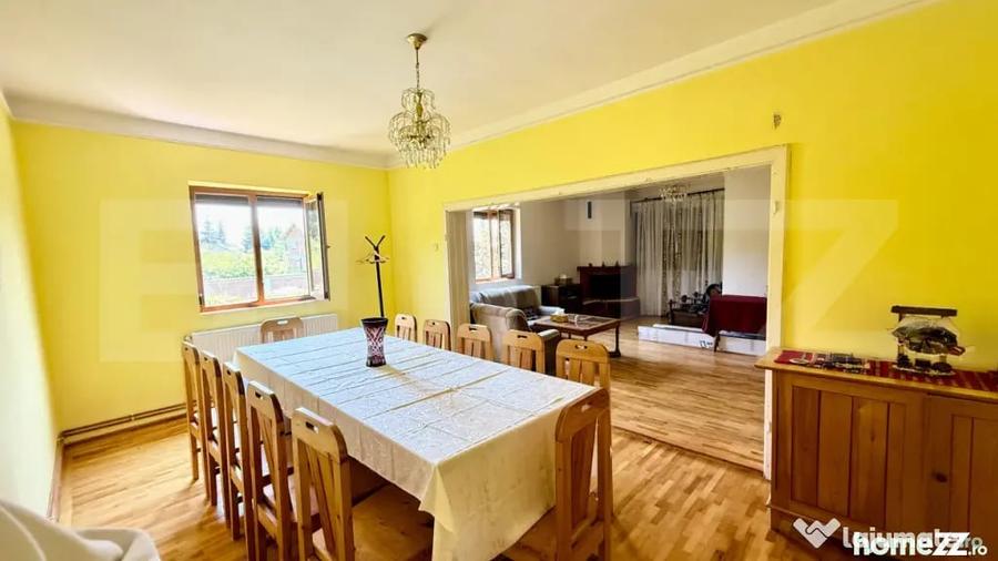 Casă cu 6 camere cu Teren 1108 Mp în Central