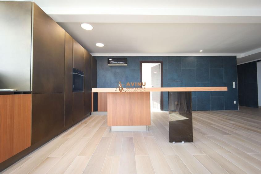 Apartament cu 4 camere în Herăstrău