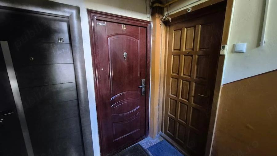 Apartament cu 3 camere semidecomandat în Șagului