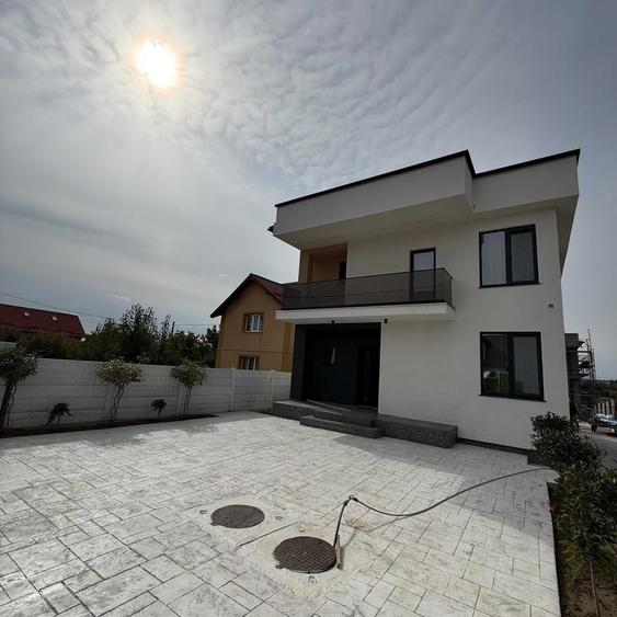 Casă cu 4 camere cu Teren 350 Mp în Prundu