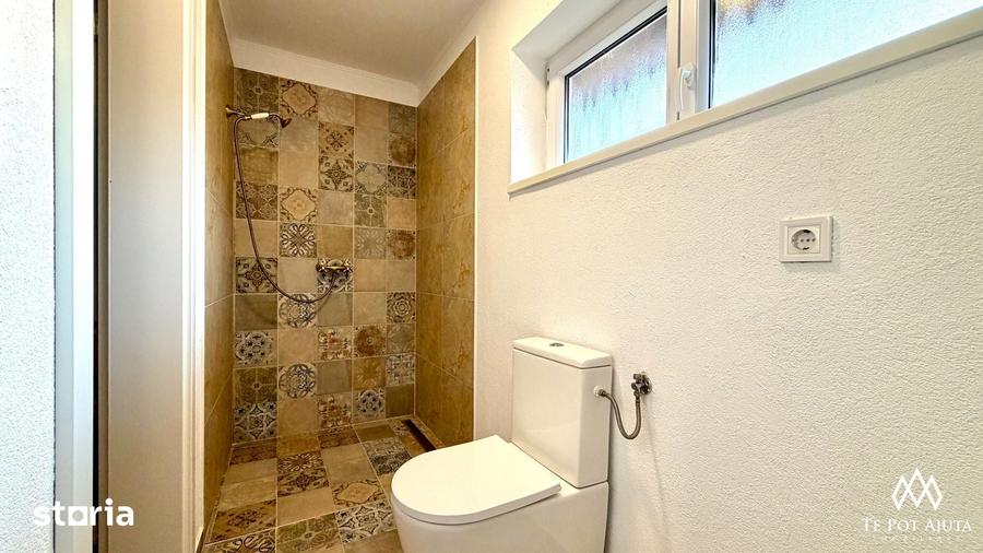 Casă cu 3 camere cu Teren 1086 Mp în Slimnic