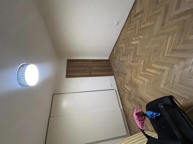 Apartament cu 3 camere decomandat, mobilat în Lăpuș Argeș