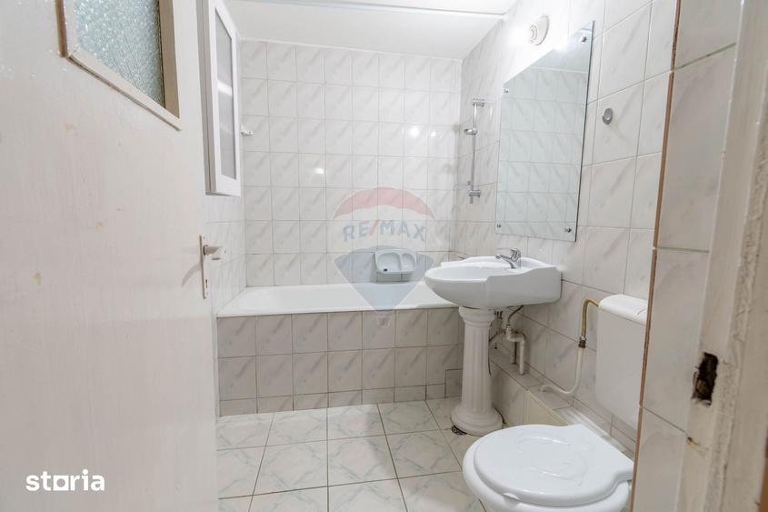 Apartament cu 3 camere decomandat în Zorilor