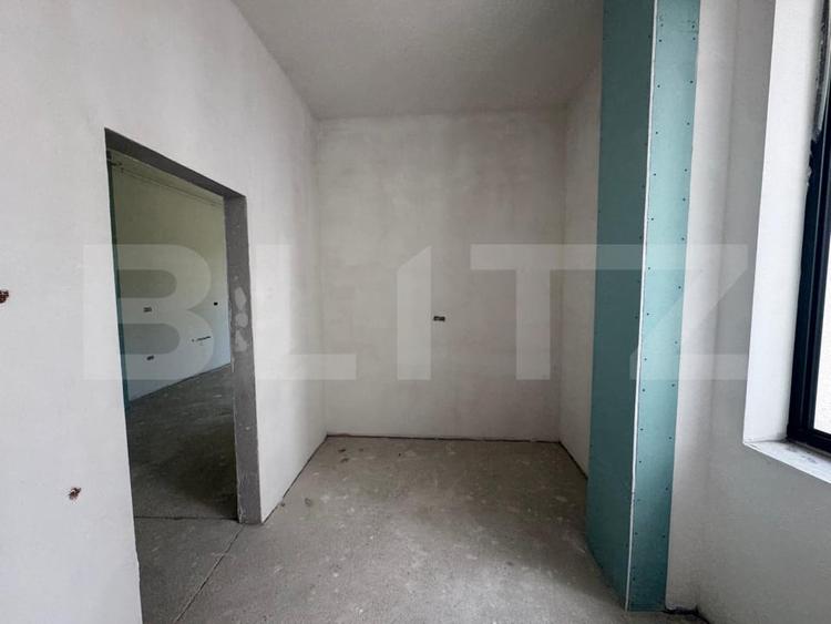 Apartament cu 2 camere semidecomandat în Andrei Mureșanu