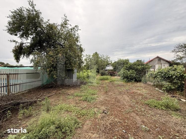 Teren de 1308 mp, în Malu Mare