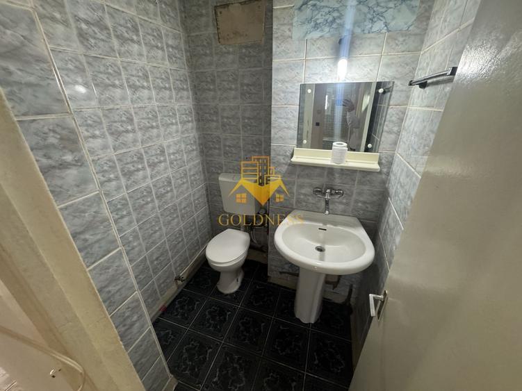 Apartament cu 3 camere decomandat, mobilat în Zorilor