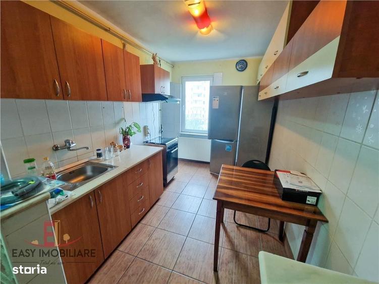 Apartament cu 2 camere decomandat în Tudor