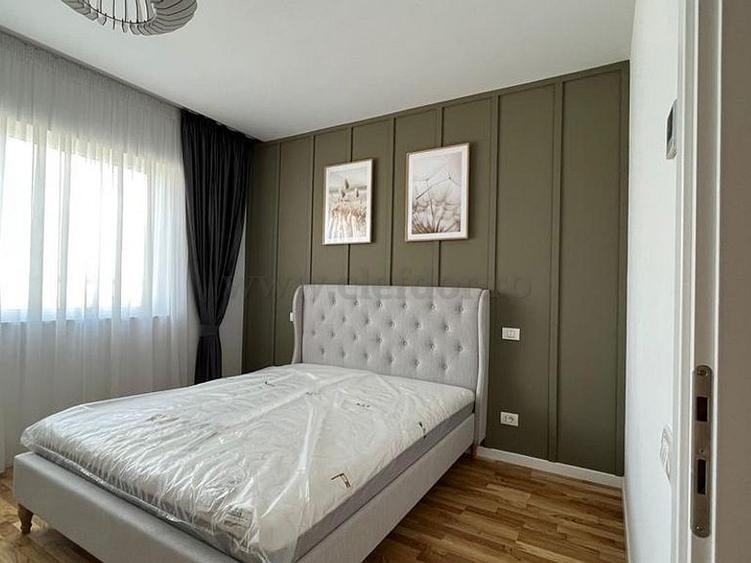 Casă cu 5 camere cu Canalizare în Pipera