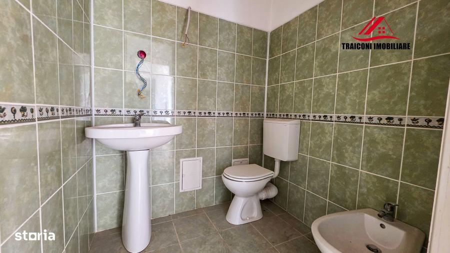 Apartament cu 3 camere decomandat în Ultracentral
