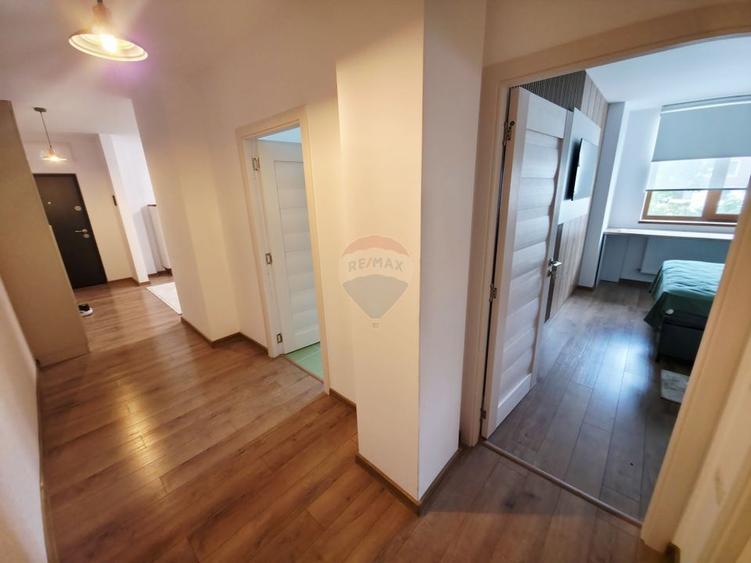 Apartament cu 2 camere decomandat, mobilat în Calea Romanului