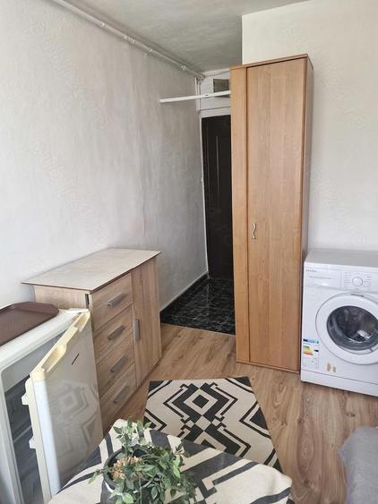 Camera de camin cu baie proprie - 4