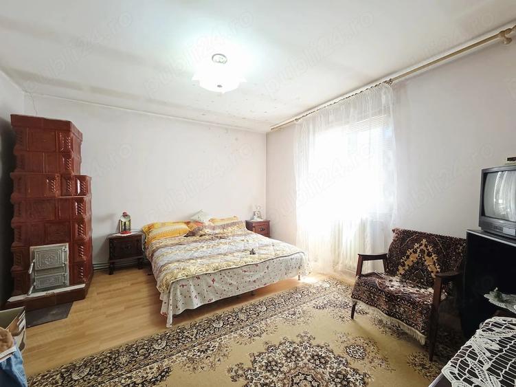 Casă cu Teren 443 Mp în Independența