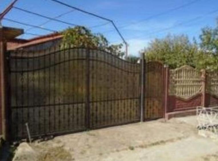 Cota 1/2 din casa si teren Podeni, jud. Arges - ID: R1983482 - 8