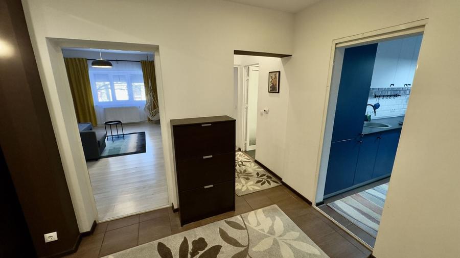 Apartament cu 2 camere decomandat, mobilat în Răcădău