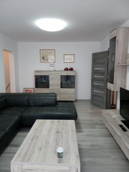 Apartament cu 2 camere semidecomandat în Giurgiului