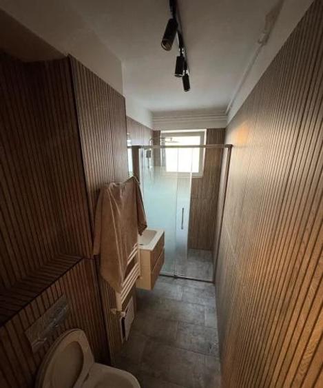 Garsonieră decomandată în Tineretului