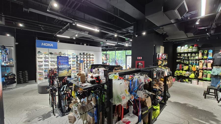 Spațiu comercial, de 395 mp, în Eroii Revoluției