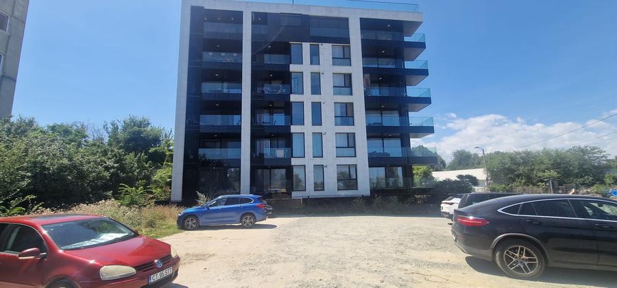 Bulevardul Mamaia -Pescarie - 1