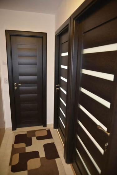 Apartament cu 3 camere decomandat în 13 Septembrie