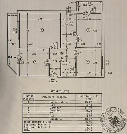 Apartament cu 3 camere decomandat în Central