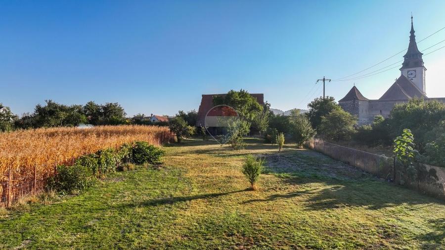 Teren Construcții intravilan de 1788 mp, în Sânpetru