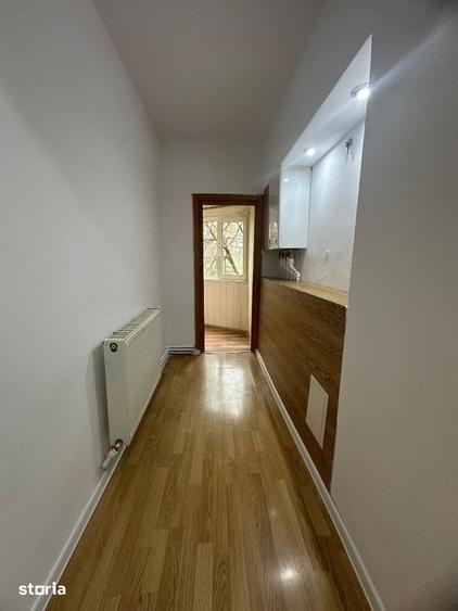Apartament cu 3 camere în Viziru 1