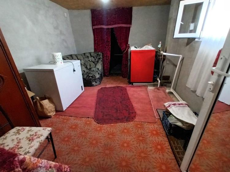 Casă cu 3 camere în Fântânele