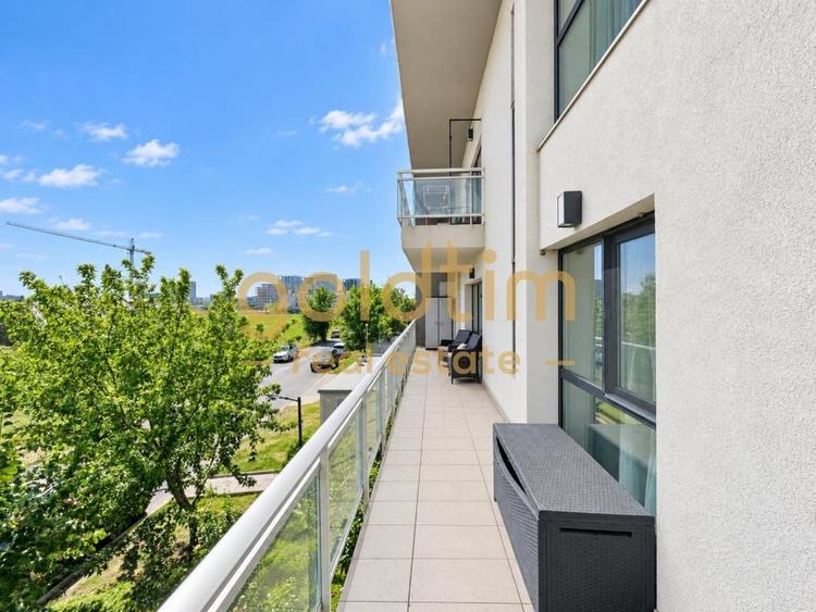 Apartament cu 3 camere semidecomandat, mobilat în Barbu Văcărescu
