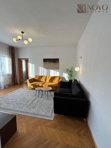 Apartament cu 3 camere decomandat, mobilat în P-ța Rosetti