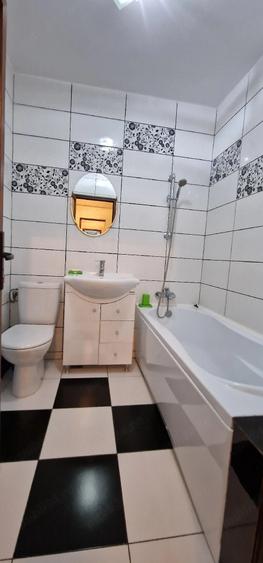 Garsonieră decomandată în Bucium