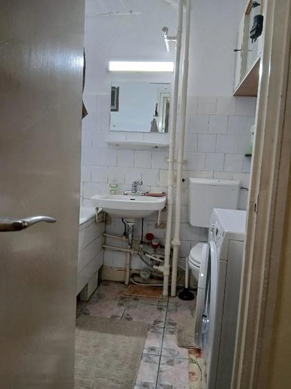 Apartament cu 2 camere semidecomandat în Șega