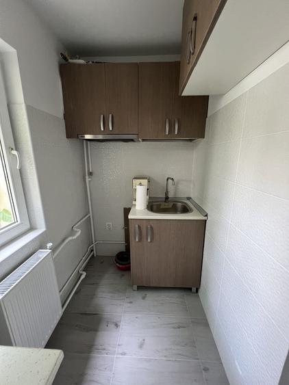 Apartament cu 2 camere semidecomandat în Exterior Vest