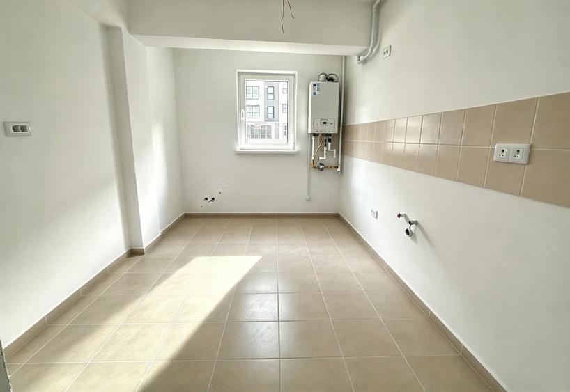 Apartament cu 3 camere decomandat în Berceni