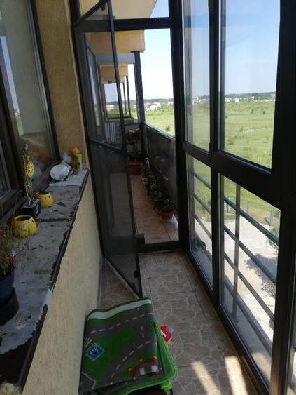 Apartament cu 2 camere semidecomandat, mobilat în Centura Nord