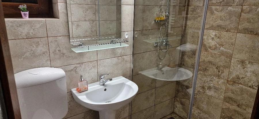 Apartament cu 2 camere decomandat în Gară