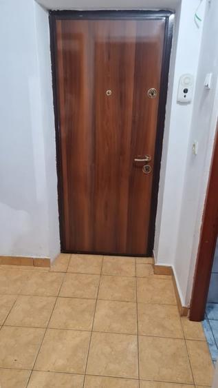Garsonieră decomandată în Frumoasa