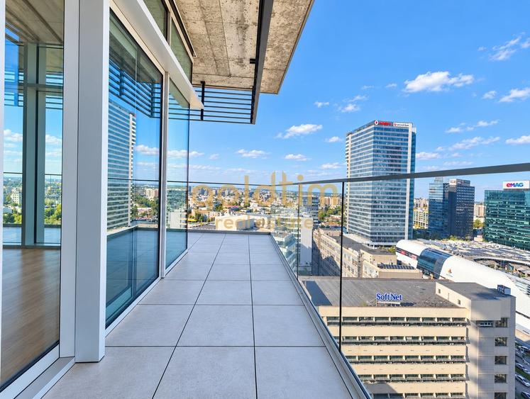 Apartament cu 4 camere semidecomandat în Floreasca