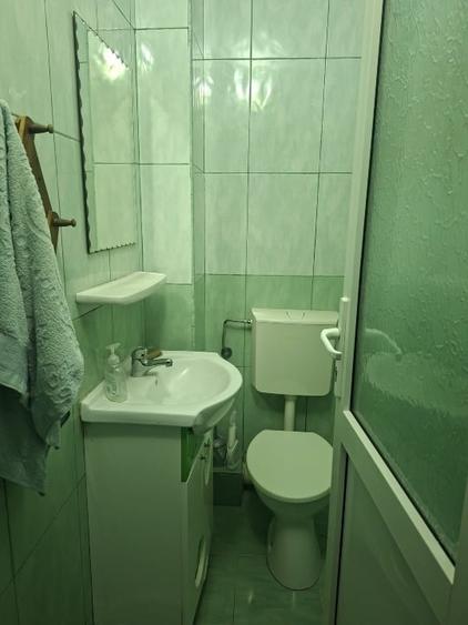 Apartament cu 4 camere decomandat, mobilat în Libertății