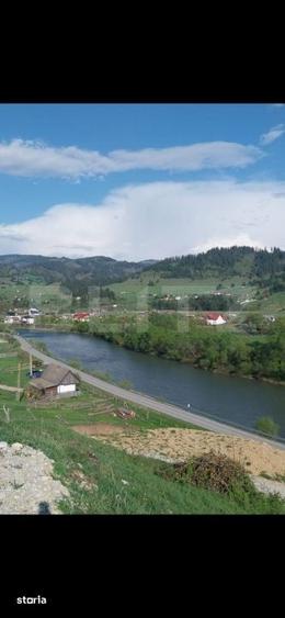 Teren de 12500 mp, în Dorna-Arini