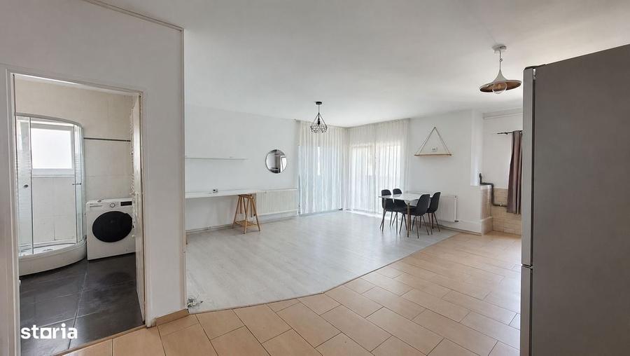 Apartament cu 2 camere semidecomandat în Luna
