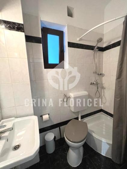Apartament cu 4 camere decomandat, mobilat în Primăverii