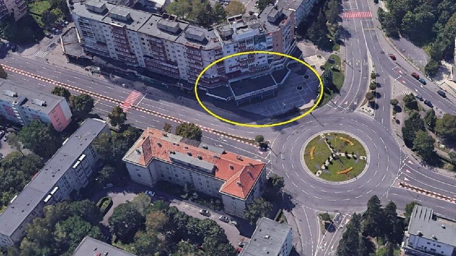 Spațiu comercial, de 1,300 mp, în Central