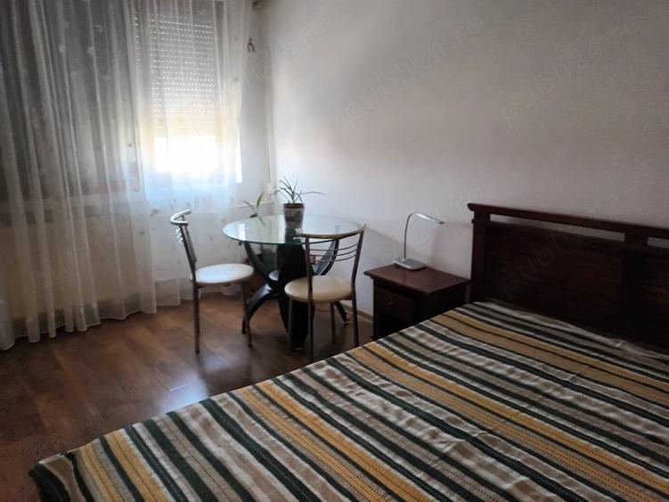 Garsonieră decomandată în Central